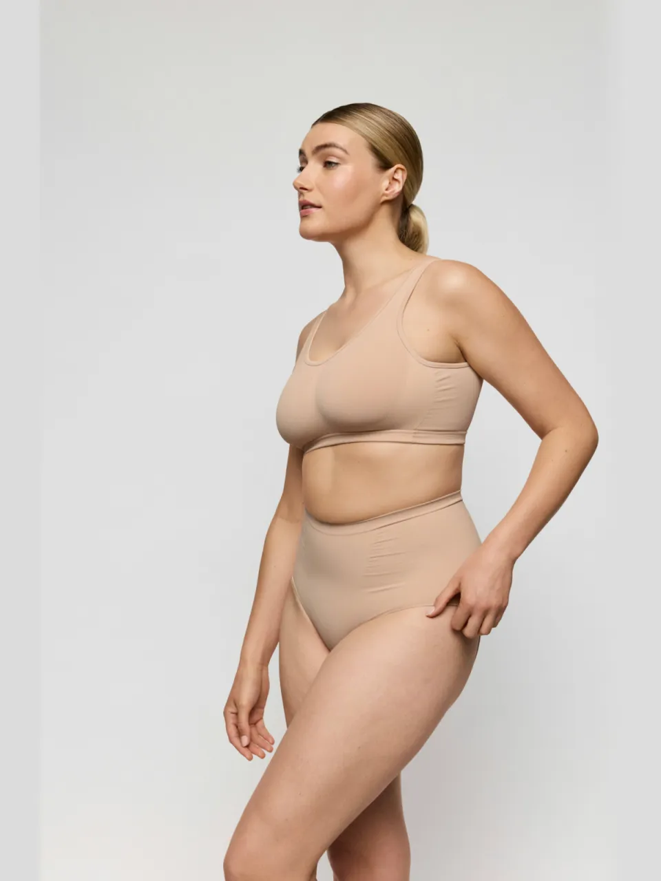 PrimaDonna medium corrigerende slip Nudda lichtbeige, foto 6