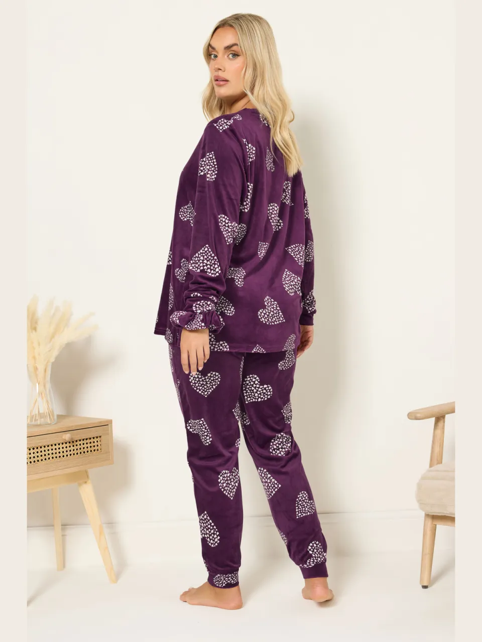 Yours Bordeauxrode Fleece Pyjamaset Met Hartprint En Scrunchie-56, foto 3