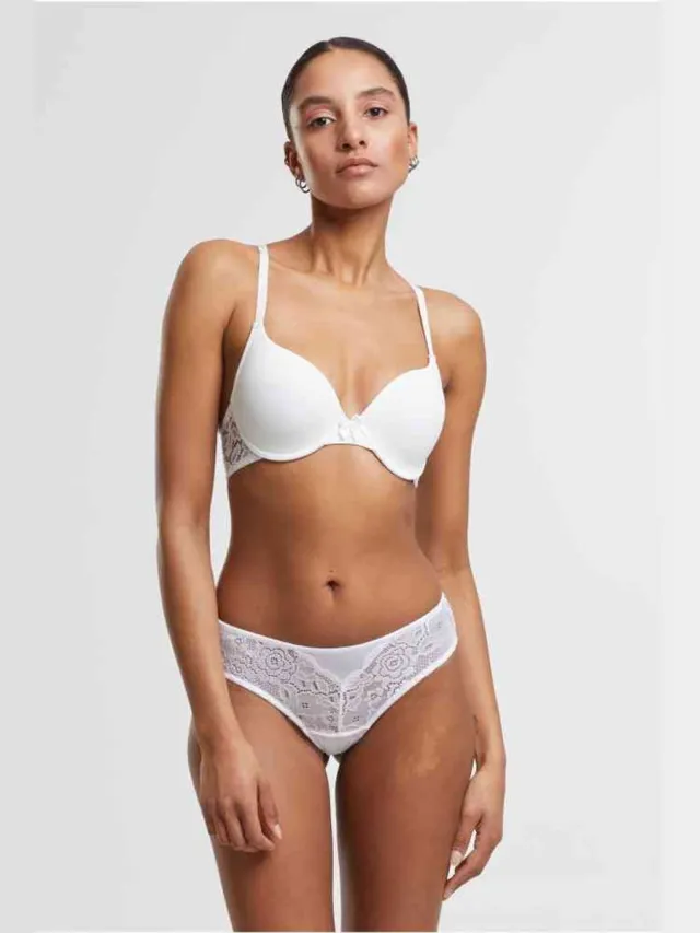 Urban Classics Padded with Lace at Back BH - 70B - Wit