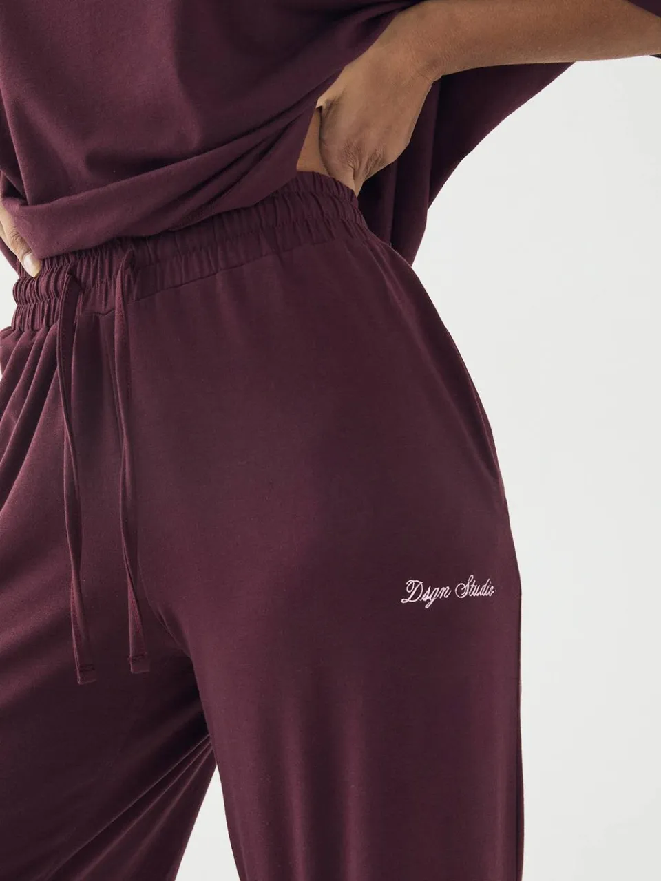 Dames DSGN Studio Lounge Superzachte Wijde Pijpen Broek bordeaux rood, foto 3
