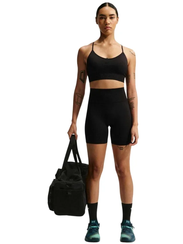 Nike Naadloze sportbeha met vulling voor dames (Pro-model) (Zwart)