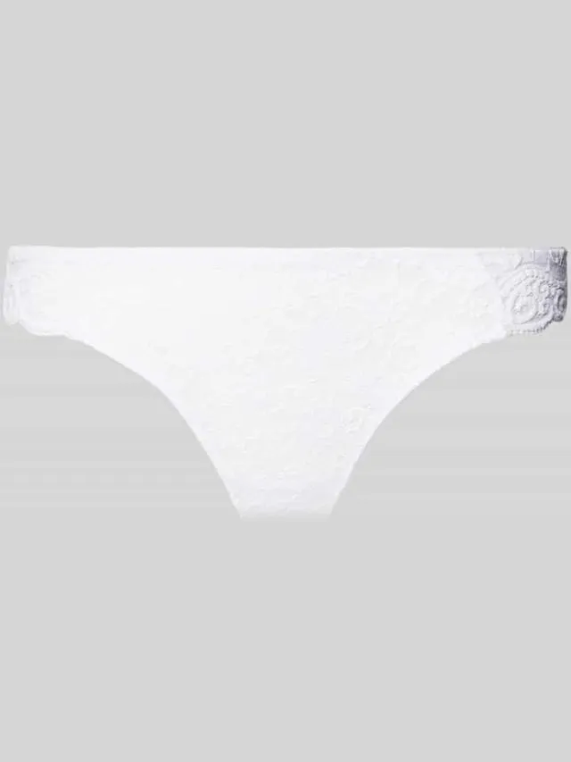 Triumph String in semi-transparant design, model 'AMOURETTE' Wit