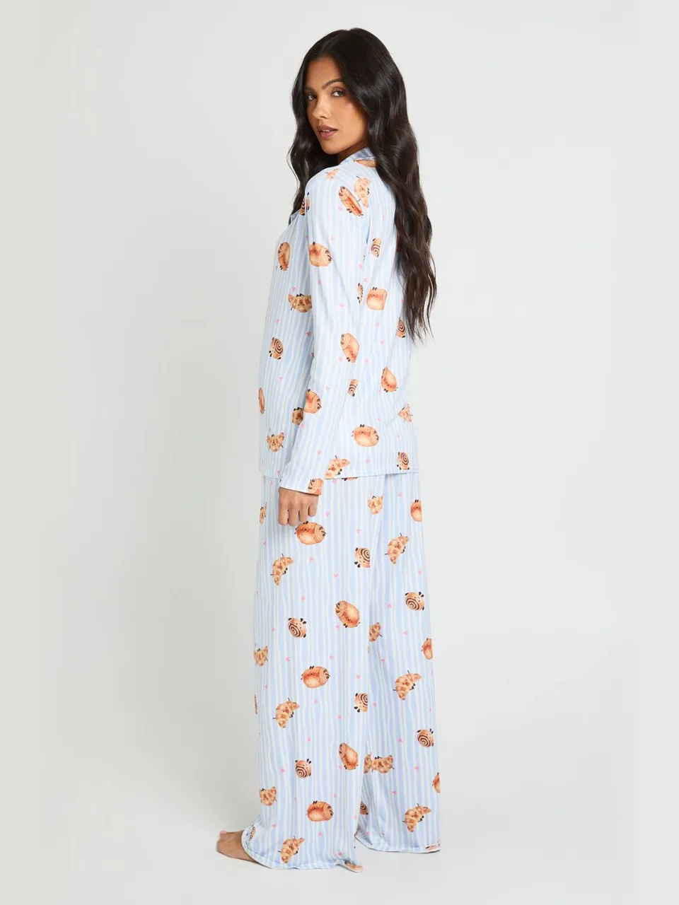 boohoo Dames Zwangerschaps Pyjama Set Met Croissant Print Shirt Met Lange Mouwen & Broek blauw, foto 2