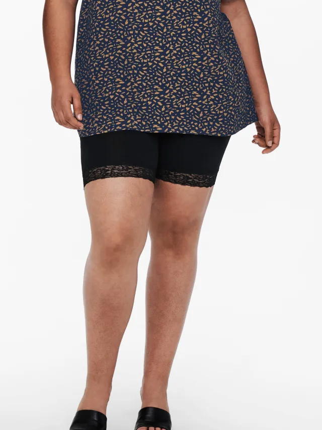 Only Carmakoma CARTIME biker short zwart, foto 6