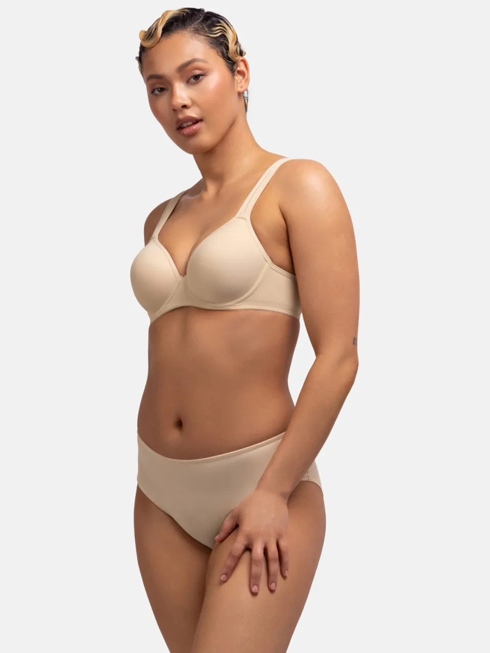 Dorina Rachel voorgevormde T-shirt-bh met beugel lichtbeige