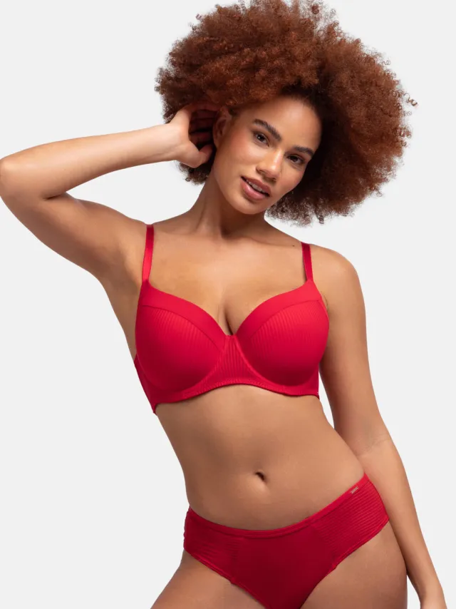 Dorina Carmen voorgevormde T-shirt-bh met beugel rood
