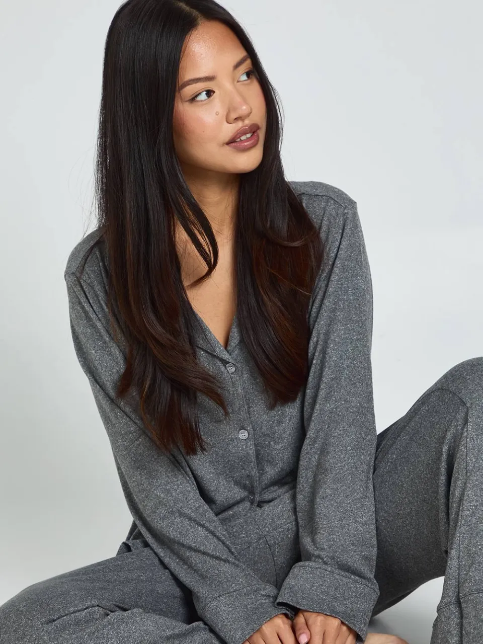 boohoo Dames Petite Zachte Aanraking Doorknoop Shirt En Broek Pyjama Set grijze mergel, foto 2