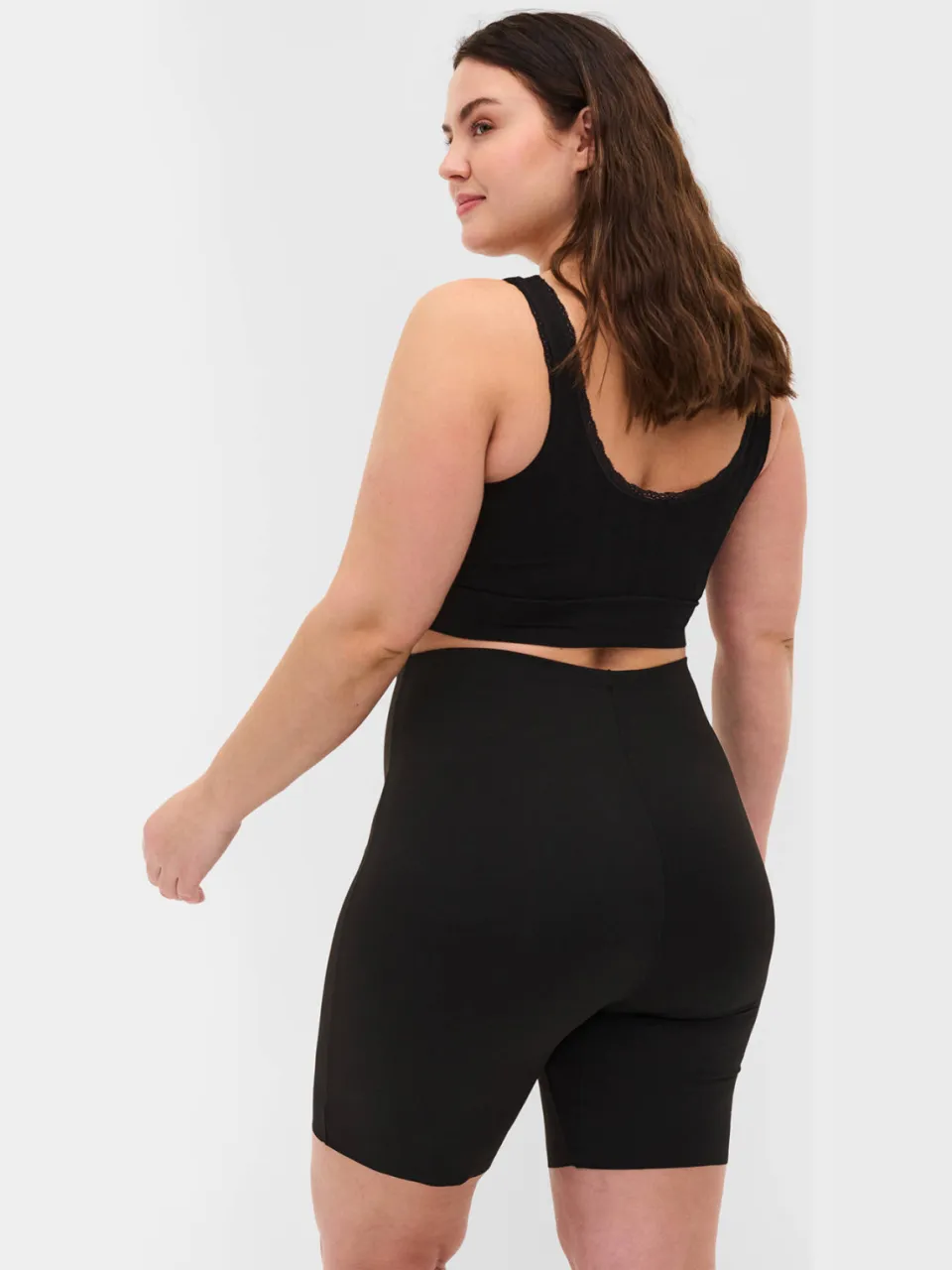 Zizzi licht corrigerende short zwart, foto 3