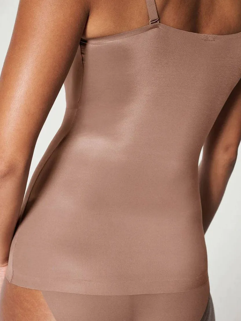 SPANX SPANXshape™ Invisible medium corrigerend hemd donkerbeige, foto 4