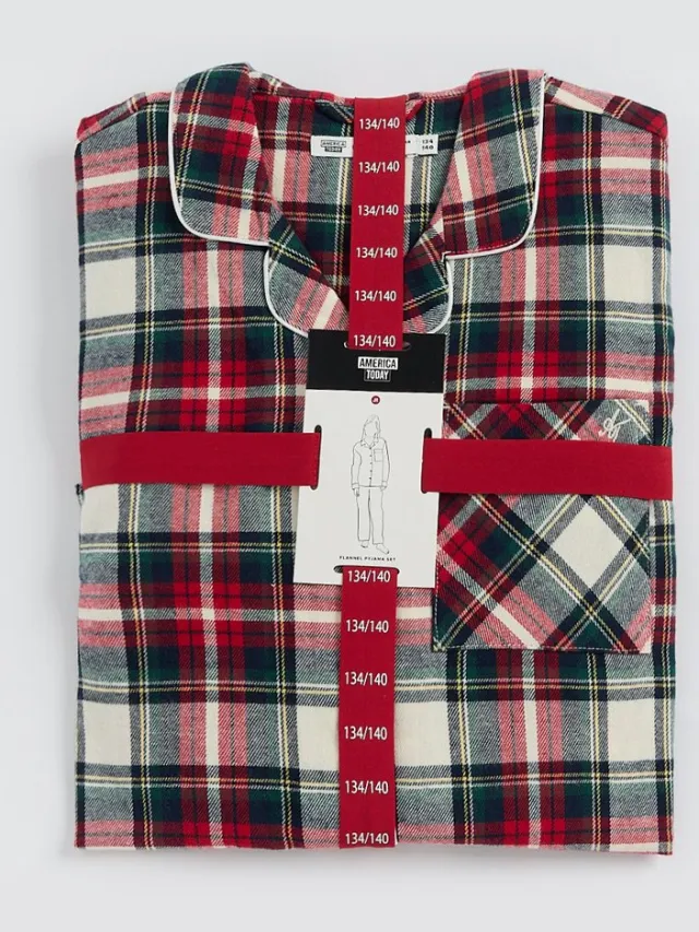 America Today Loungewearset Maddie Jr Green/red