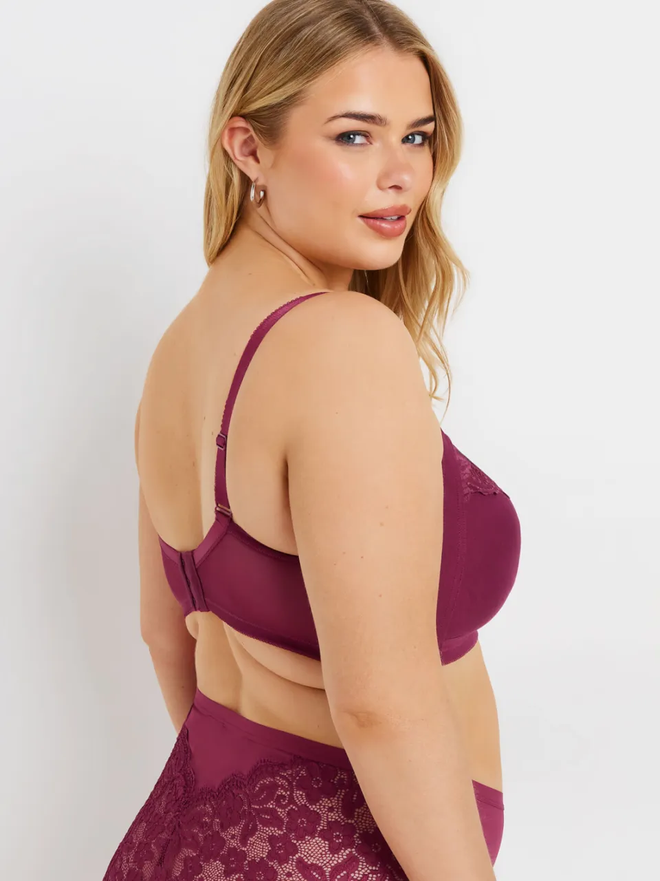 Yours 2 Pack Bh's Zonder Beugel Met Kanten Inzet In Rood/Zwart, foto 5